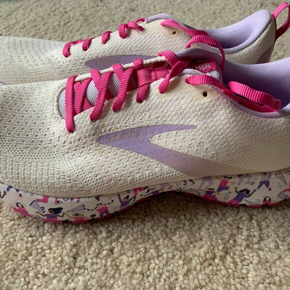 Brooks x Dicks Sporting Goods Revel 4 Running Shoes, Ivory, size 9.5 NWOB - Picture 2 of 8